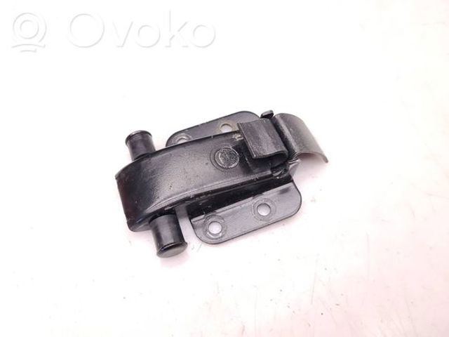 A9067600428 MERCEDES Ограничитель открывания двери задний купить в Ирпень