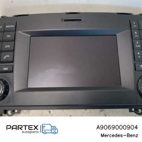 MERCEDES A9069000904 Магнитола (радио AM/FM) в наличии Харьков