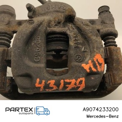 A9074233200 MERCEDES Суппорт задний правый купить в Ужгород