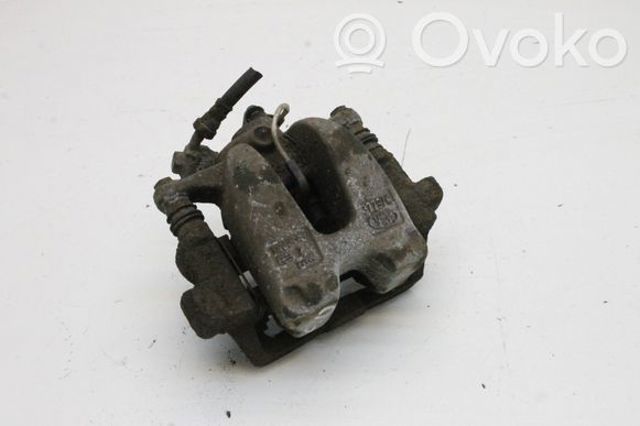 Задний правый суппорт AH422D048AA LAND ROVER