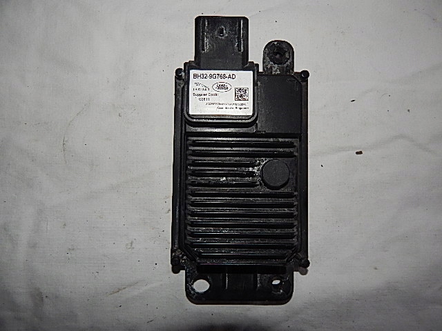 LAND ROVER BH329G768AD в наличии Тернополь