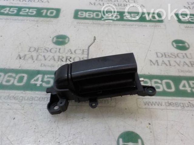 MAZDA C23572330B02 Ручка двери задней внутренняя правая в наличии Тернополь