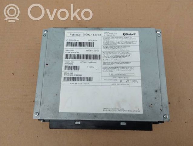 Магнитола (радио AM/FM) CF6N18C815JH LAND ROVER