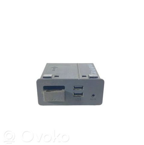 D09H669U0B MAZDA купить в Кривой Рог