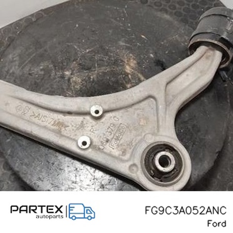 FG9C3A052ANC FORD Рычаг передней подвески нижний правый купить в Тернополь