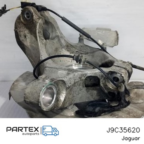 JAGUAR J9C35620 Цапфа (поворотный кулак) передний левый в наличии Днепр