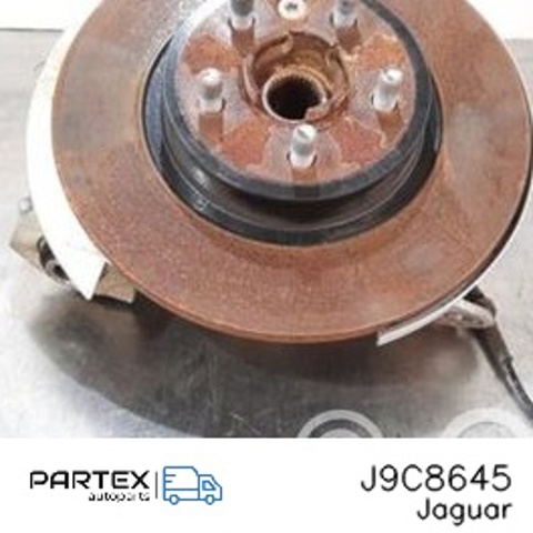 Цапфа левая J9C8645 JAGUAR