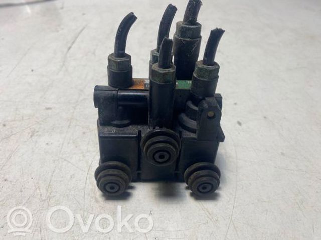 LAND ROVER JPLA5B710AB Блок клапанов регулируемой подвески задний в наличии Тернополь