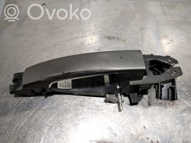 Держатель наружной ручки двери, передней левой LR018296 LAND ROVER