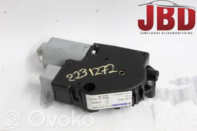 LR018359 Мотор привода люка купить Кривой Рог