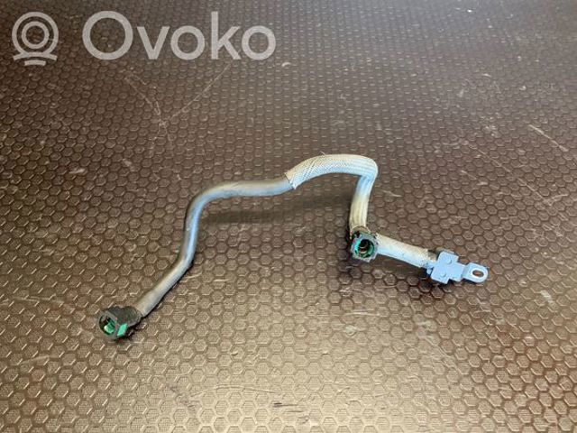 LR021871 LAND ROVER Трубка топливная, обратная от форсунок купить в Украина