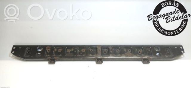 Балка под радиатор нижняя LR024295 LAND ROVER
