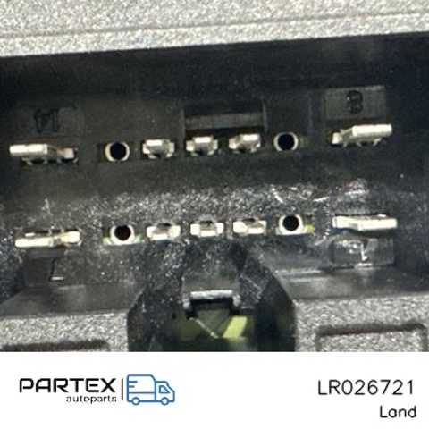 LAND ROVER LR026721 в наличии Днепр
