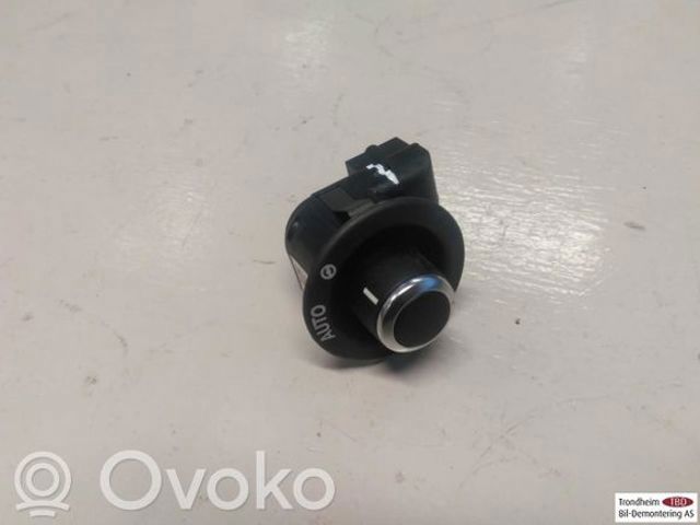 LR058162 LAND ROVER купить в Ужгород