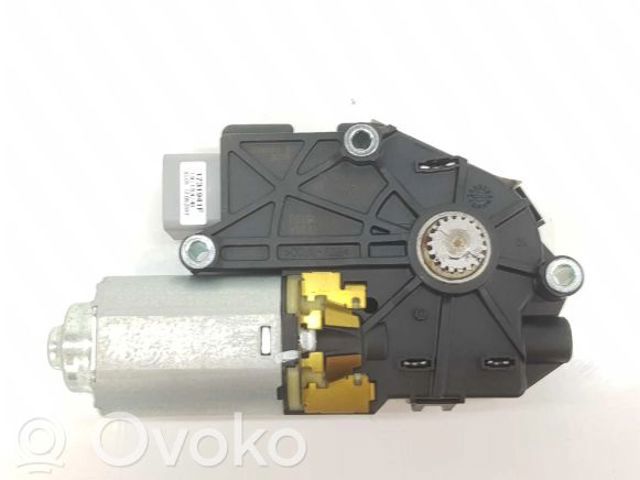 LAND ROVER LR064633 Мотор привода люка в наличии Житомир