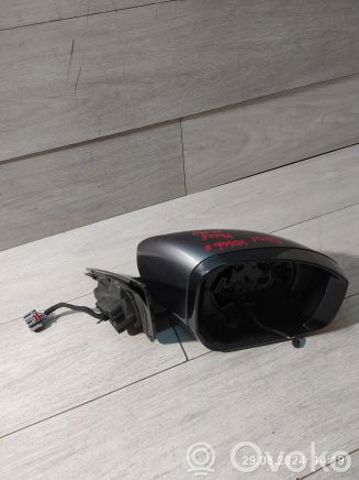 LAND ROVER LR065381 Корпус зеркала заднего вида правого (внутрення часть) в наличии Украина