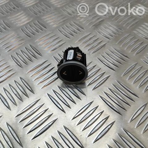 LAND ROVER LR071936 в наличии Кривой Рог