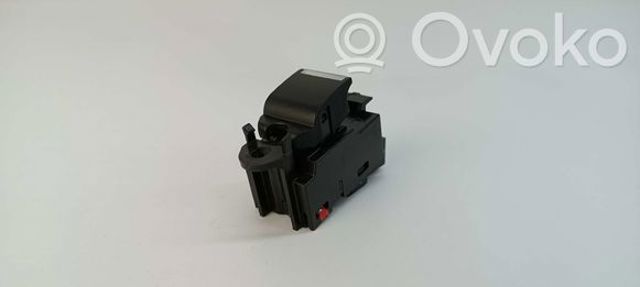 LR078894 LAND ROVER Кнопочный блок управления стеклоподъемником передний левый купить в Винница