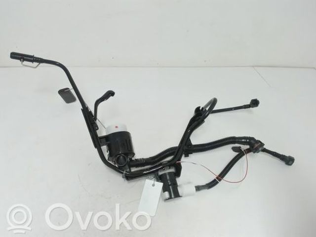 Датчик уровня топлива в бензобаке LR086498 LAND ROVER