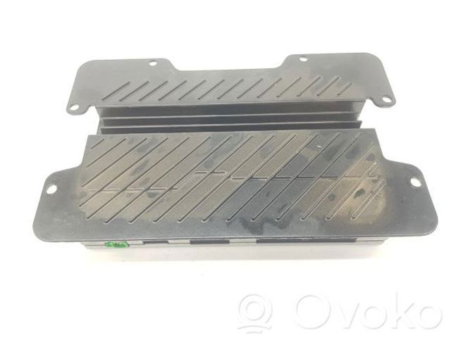 LAND ROVER LR090585 в наличии Чернигов