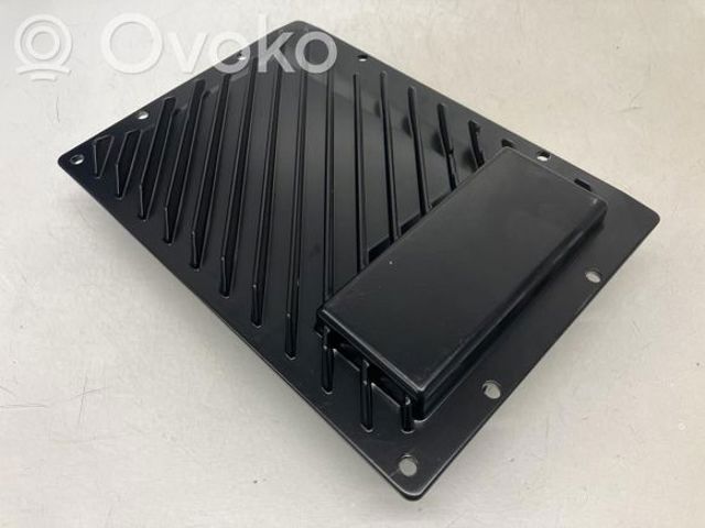 Усилитель звука аудиосистемы LR093599 LAND ROVER