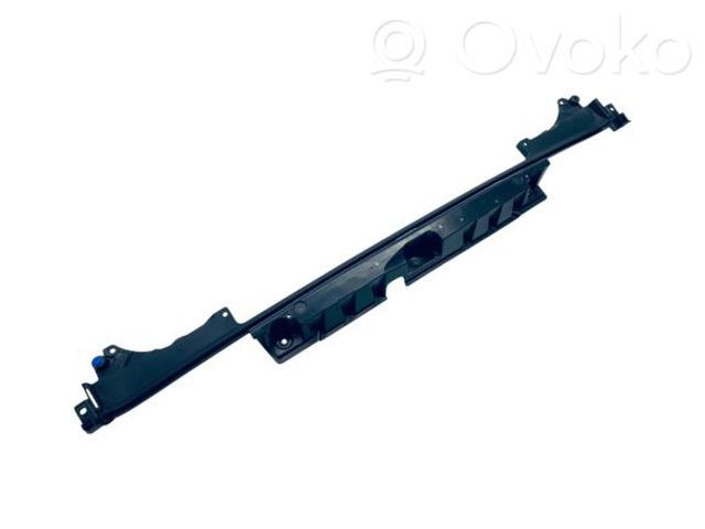 LR116213 LAND ROVER Кронштейн бампера заднего центральный купить в Харьков
