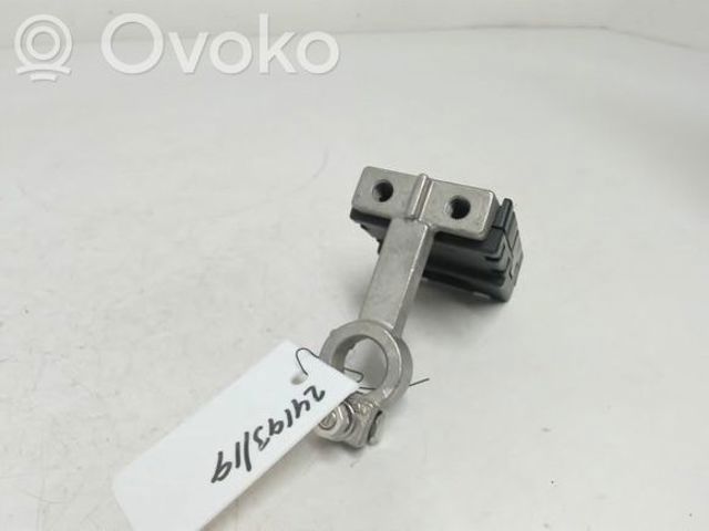 LR117598 LAND ROVER купить в Каменское