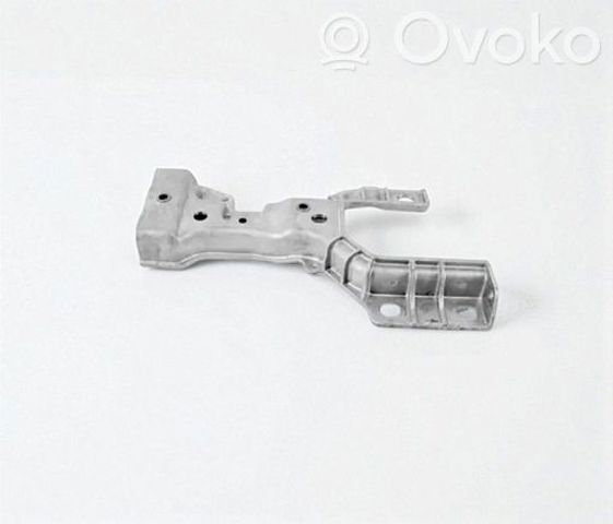 Крепление бампера переднего LR143161 LAND ROVER