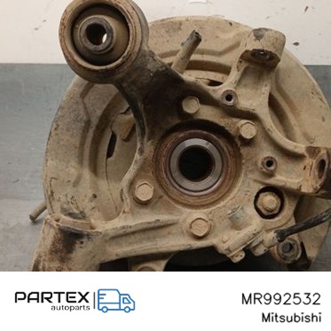 MR992532 Цапфа (поворотный кулак) задний правый купить Житомир