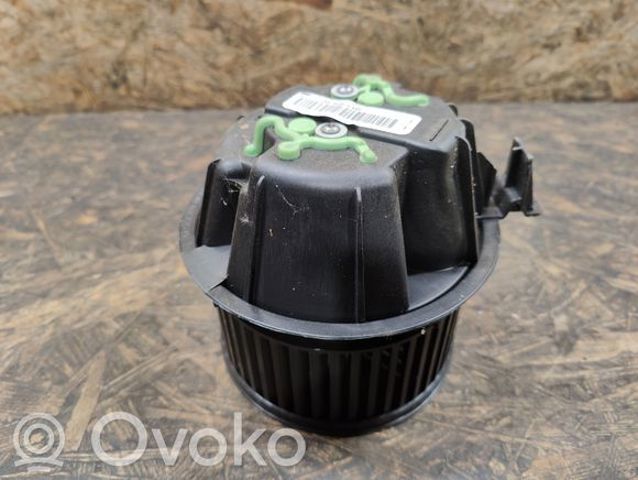 RENAULT N106415P в наличии Кривой Рог