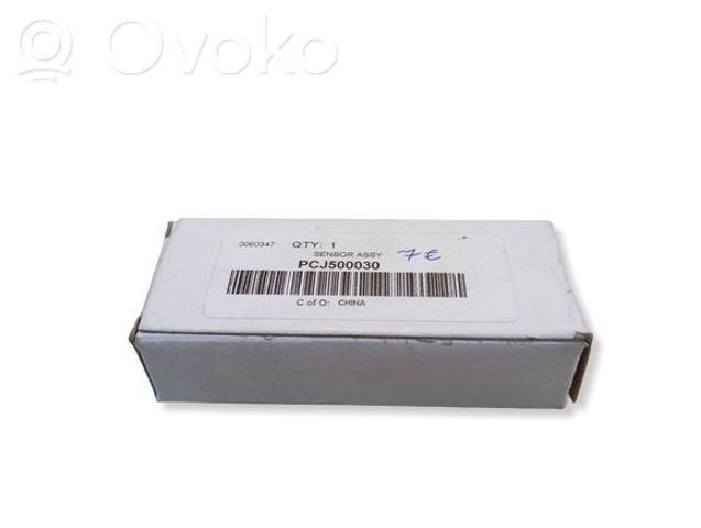 PCJ500030 LAND ROVER Датчик уровня охлаждающей жидкости в бачке купить в Харьков
