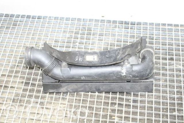LAND ROVER PGK500220 Диффузор радиатора охлаждения верхний в наличии Черкассы