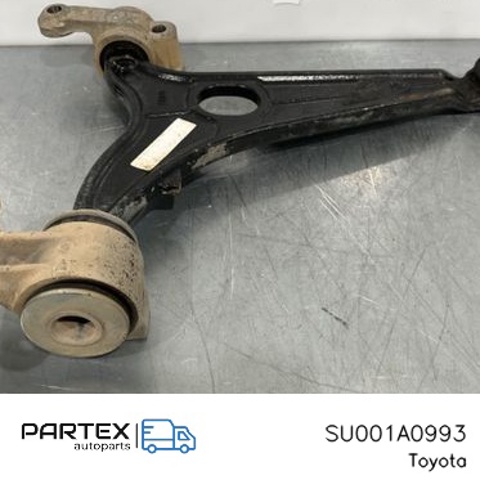 SU001A0993 TOYOTA Рычаг передней подвески нижний правый купить в Полтава