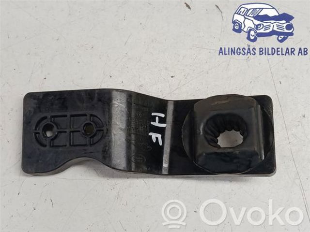 JAGUAR T2H19261 Кронштейн радиатора верхний правый в наличии Хмельницкий