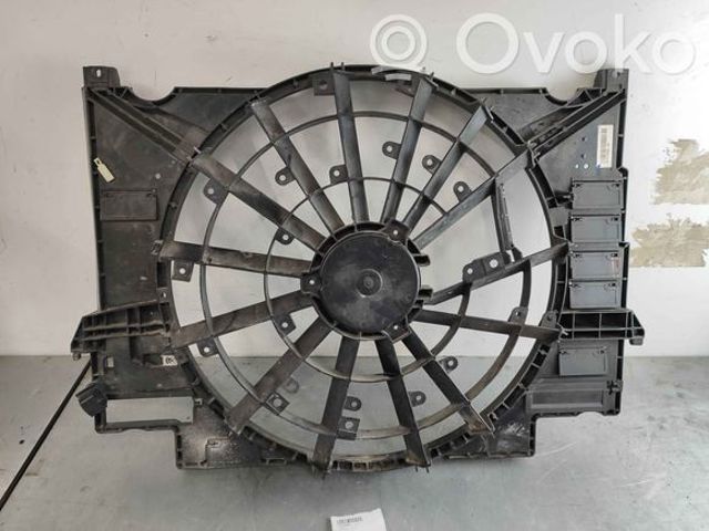 Диффузор радиатора охлаждения в сборе с мотором T2H20465 JAGUAR