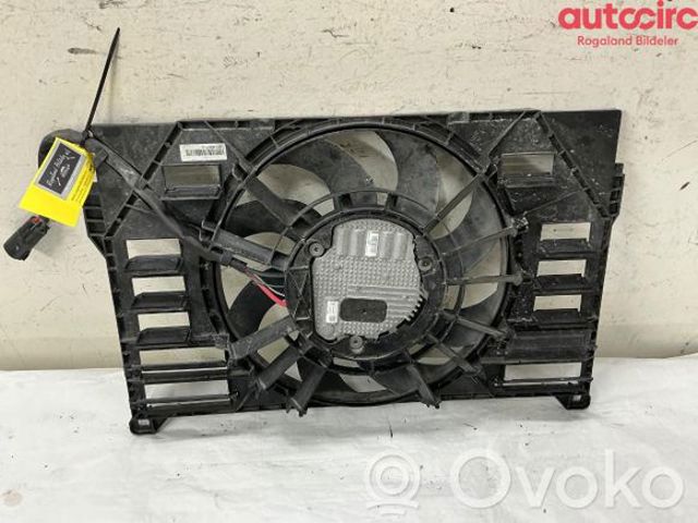 Диффузор радиатора охлаждения в сборе с мотором T4K15875 JAGUAR