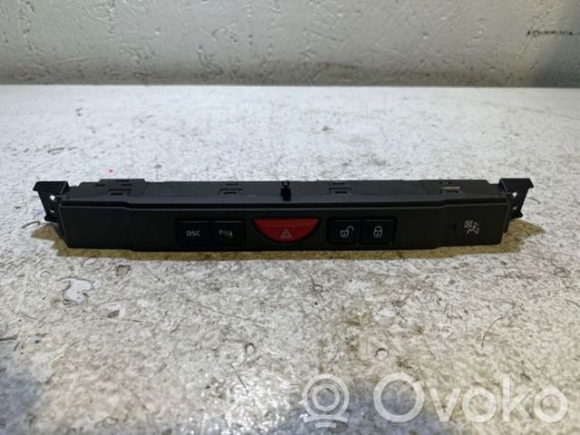 YUL500570WUX LAND ROVER Кнопка включения аварийного сигнала купить в Одесса