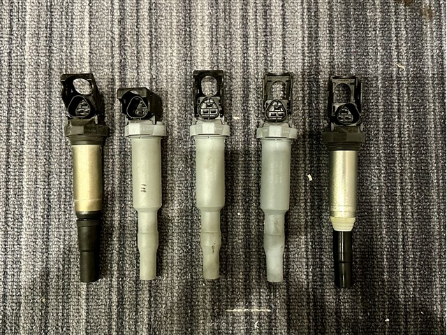 BOSCH 0221504470 Катушка зажигания в наличии Павлоград