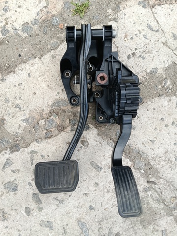 TESLA 104469100D Кронштейн педалей, педальный узел в наличии Львов