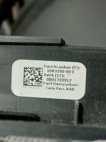 107782600D TESLA Подушка безопасности (AIRBAG) пассажирская, защиты коленей купить в Львов
