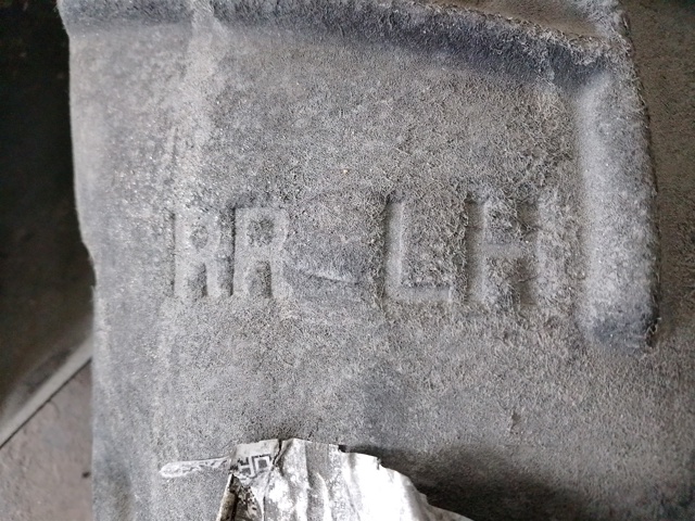Подкрылок задний левый 108158300C Tesla Model