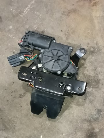 150060400B TESLA Замок багажника купить в Чернигов