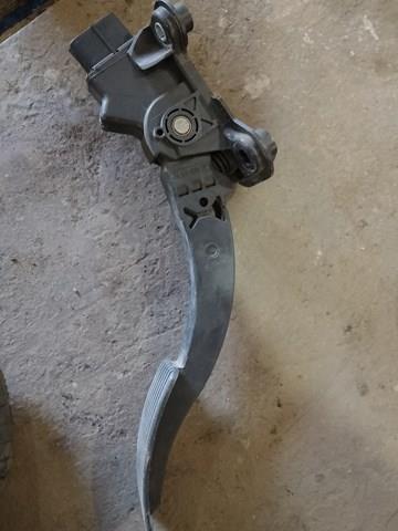 MITSUBISHI 1600A102 Педаль газа в наличии Киев