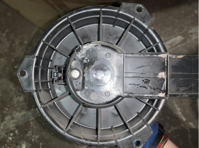 79220STXA01 HONDA Мотор вентилятора печки (отопителя салона) задний купить в Николаев