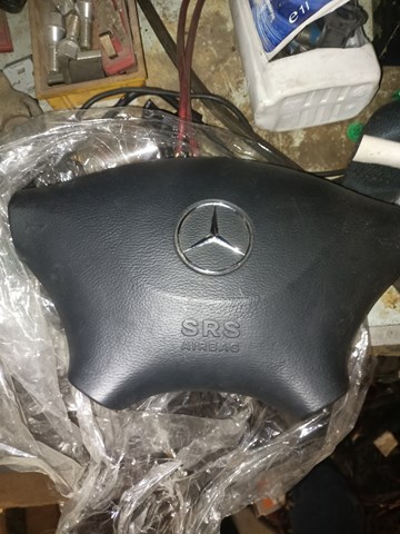 MERCEDES A6394600098 Подушка безопасности водителя в наличии Чернигов