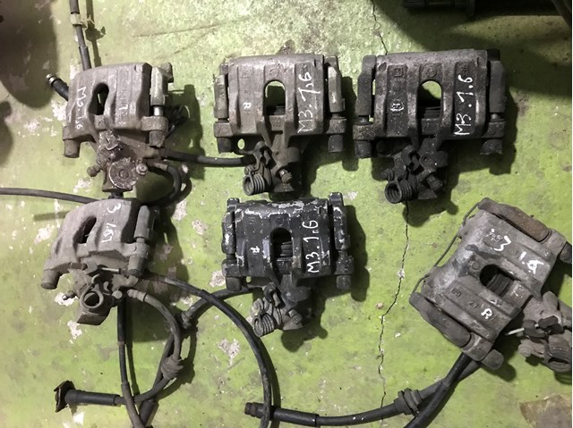 Задний правый суппорт BPYK2661XC MAZDA