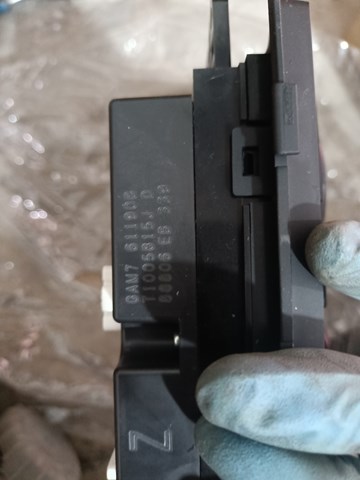 GAM761190B Блок управления режимами отопления/кондиционирования купить Киев