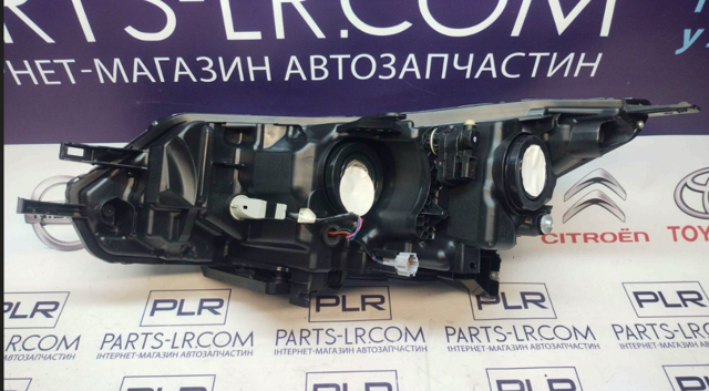 26010HV00A NISSAN Правая фара купить в Павлоград