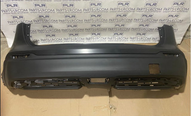 Задний бампер 85022HV00A NISSAN