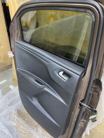 9677406980 PEUGEOT Дверь задняя левая купить в Полтава